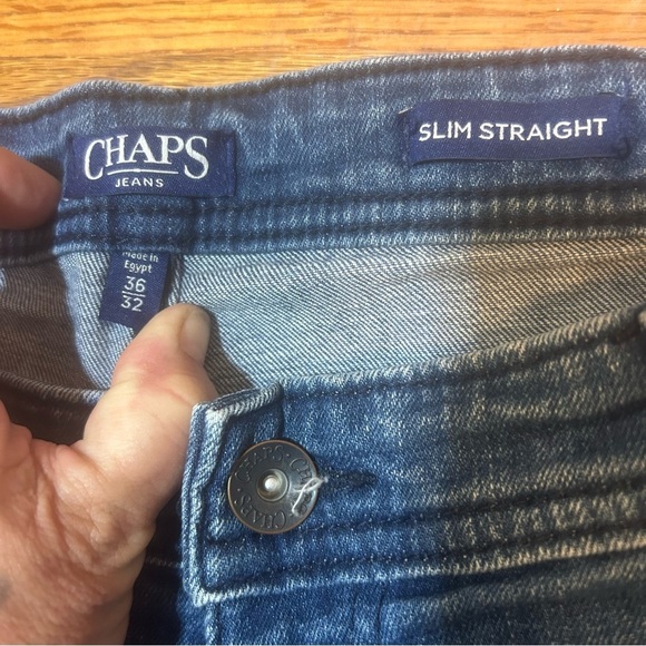 Chaps Men's Slim Straight Blue Jeans 36x32 five pocket - Picture 2 of 6